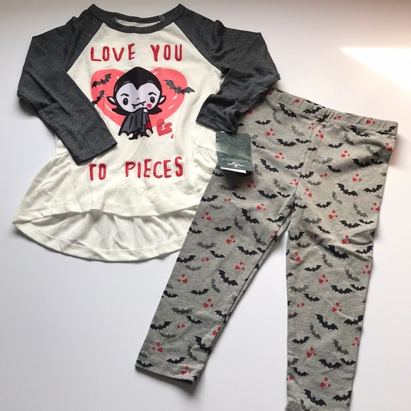Little Monster-  2-piece set  “love you to pieces” - Picture 2 of 4